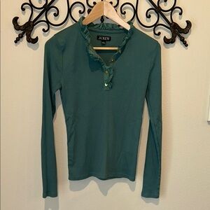 J.CREW RUFFLE TRIM LONG SLEEVE HENLEY GREEN SIZE SMALL